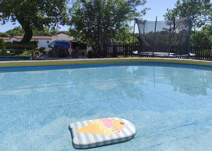 Vikendica Awesome In *