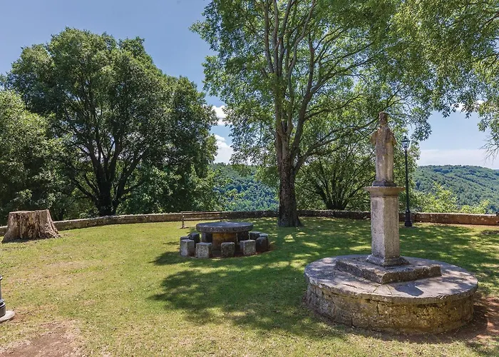 Awesome In Vikendica Tinjan